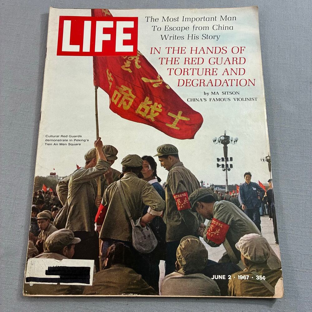 Vintage 1967 LIFE Magazine China Red Guard Cultural Revolution Mao See Descr